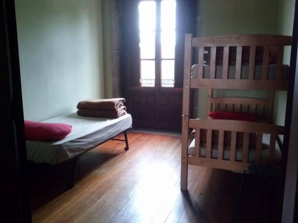 Roots & Boots Hostel Santiago de Compostela